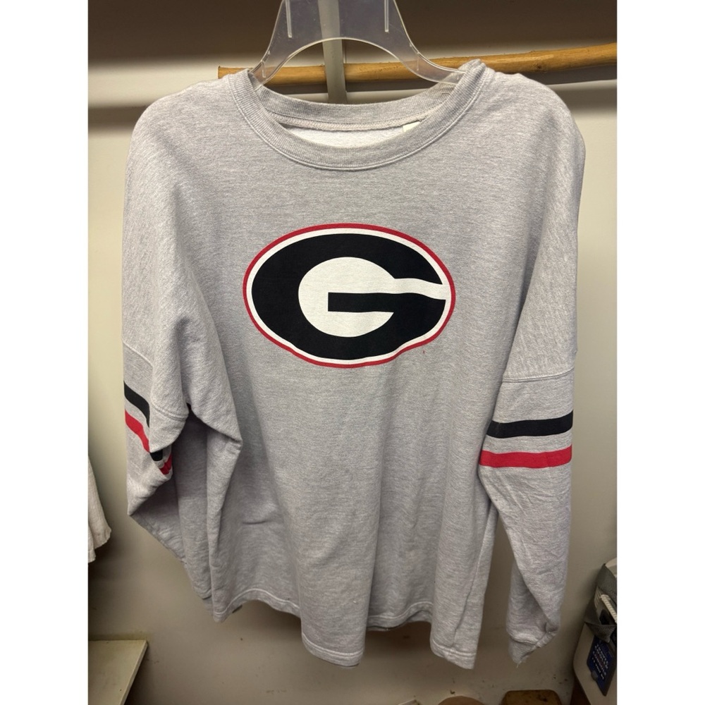 Mint UGA Georgia Bulldogs Varsity Sweatshirt Spirit JerseySize Large. Worn once